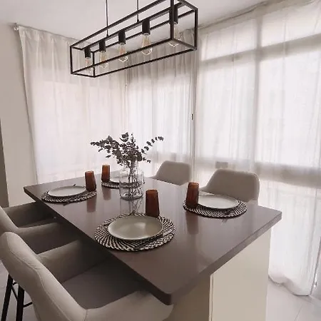 Appartement Precioso Con Piscina A 3 Minutos De La Playa En Coche